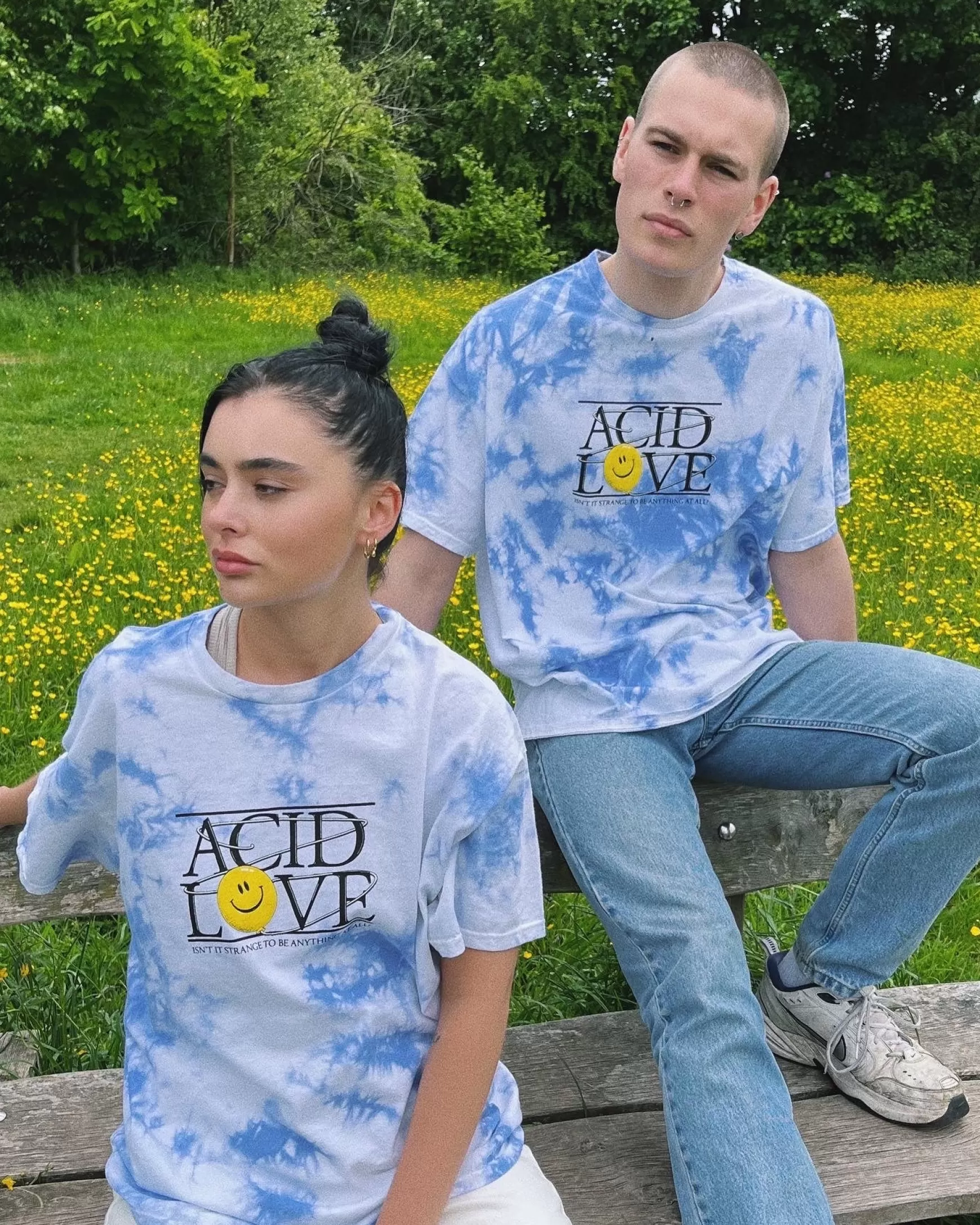 ACID LOVE 0.06 'Floating Points' Tee - Tie Dye Sky Blue Fashion