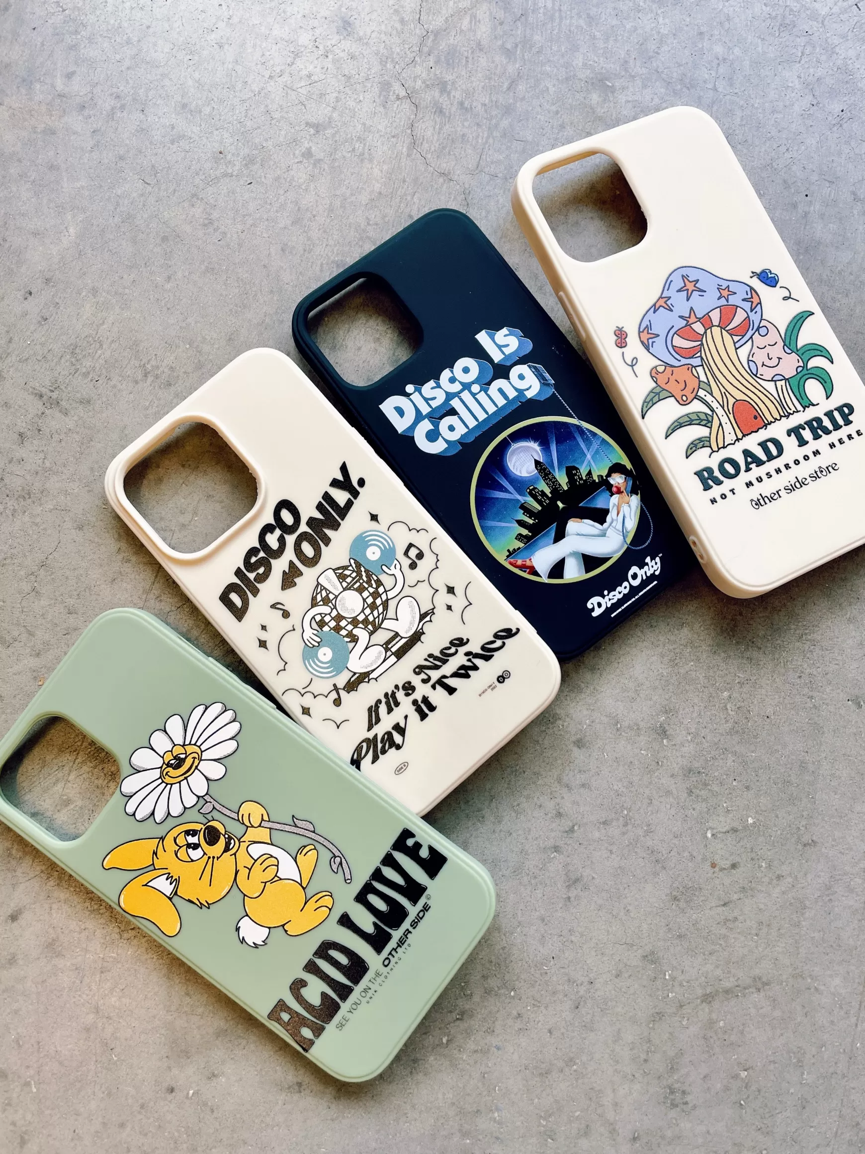 DISCO ONLY 'Play It Twice V4' Phone Case - Off White Sale