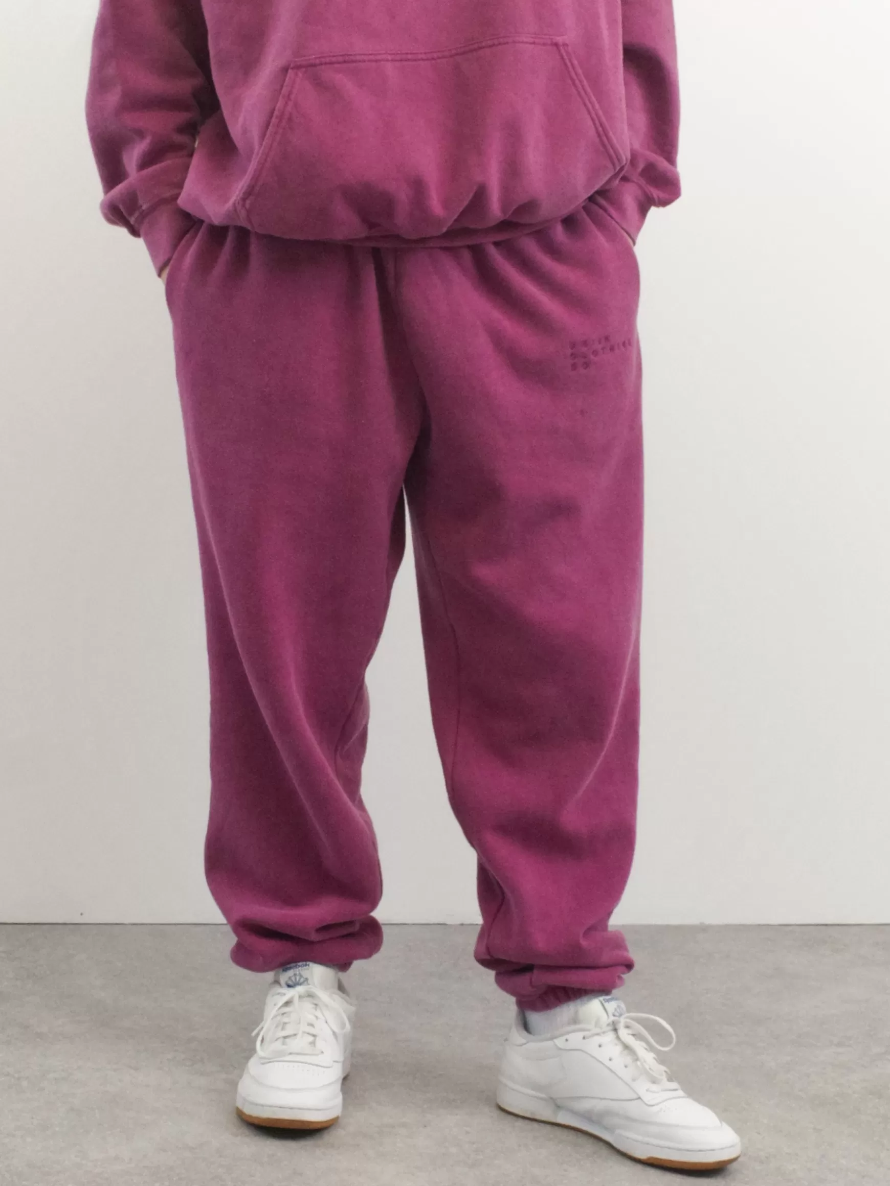 UN:IK Essentials Essentials 'sets' Vintage Washed Joggers - Berry Best