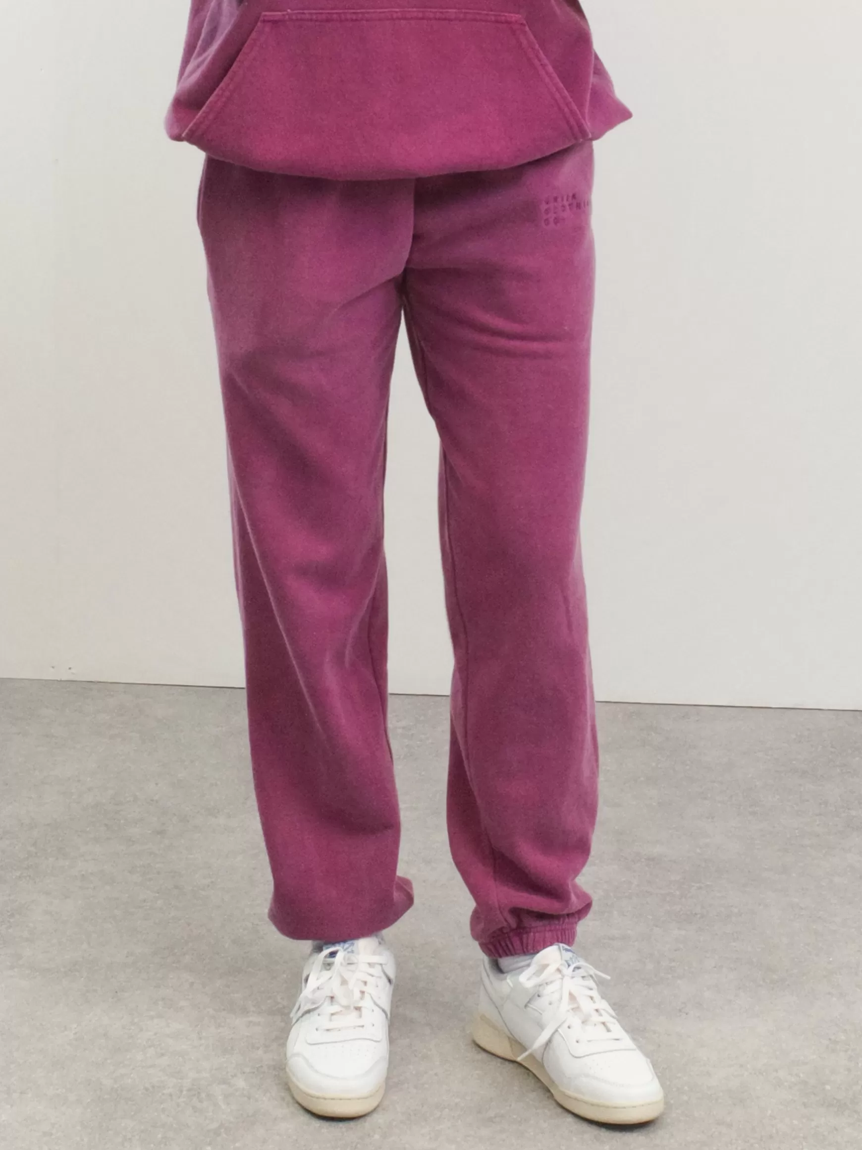 UN:IK Essentials Essentials 'sets' Vintage Washed Joggers - Berry Best