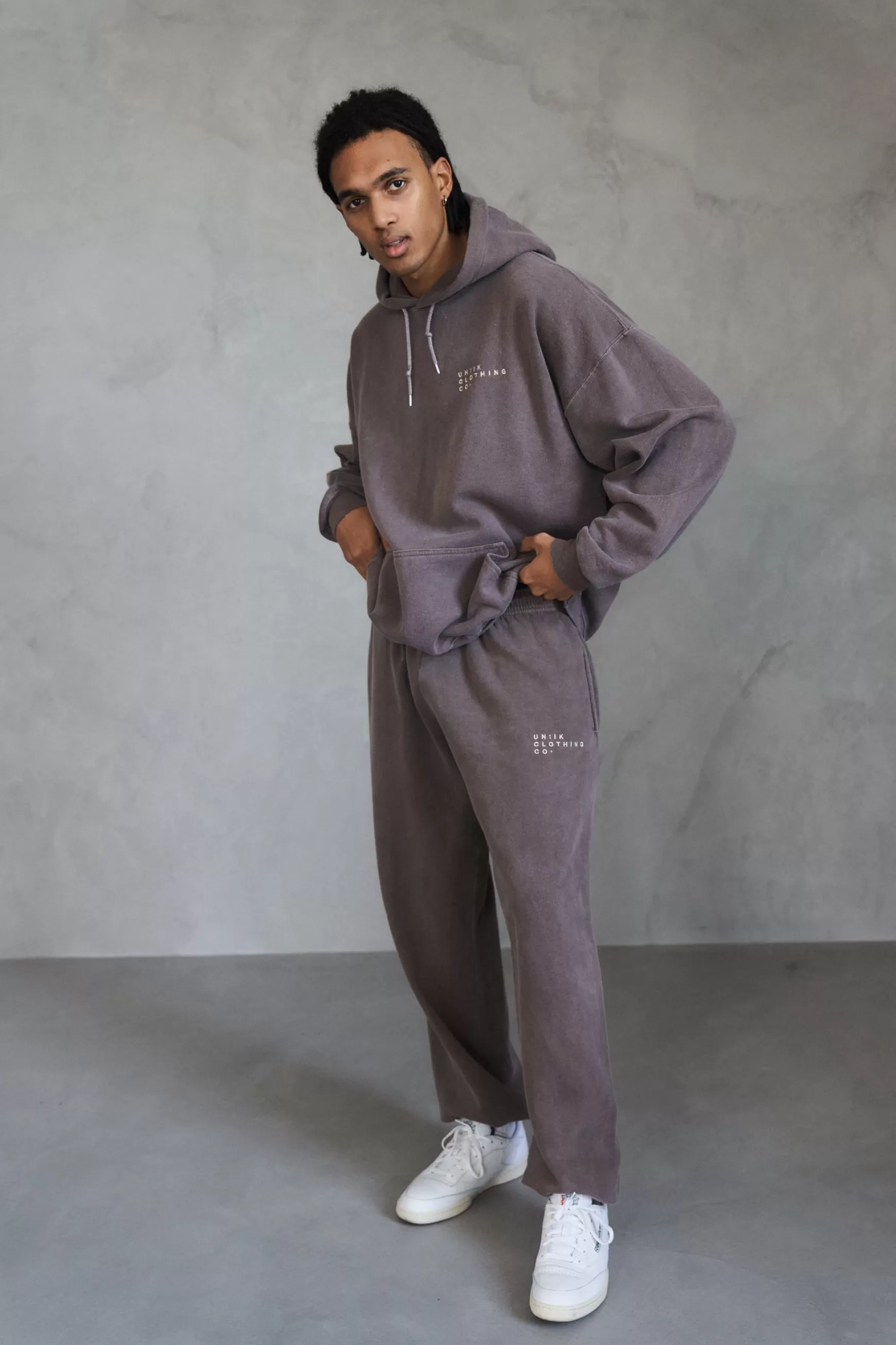 UN:IK Essentials Essentials 'sets' Vintage Washed Joggers - Cocoa Discount