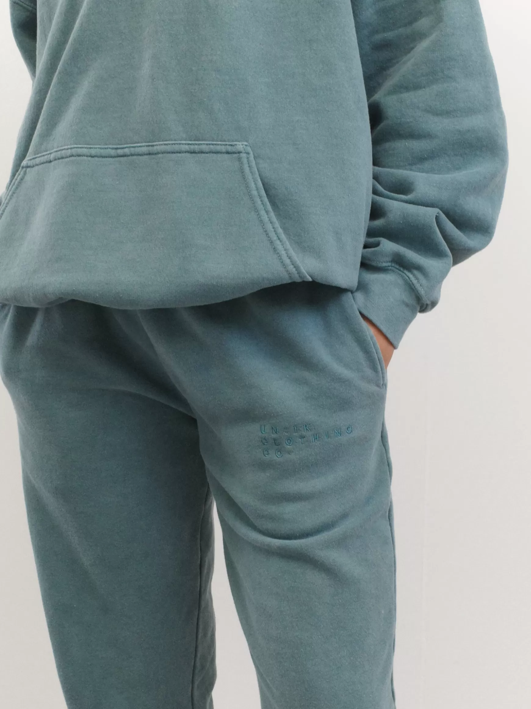 UN:IK Essentials Essentials 'sets' Vintage Washed Joggers - Steel Blue Online