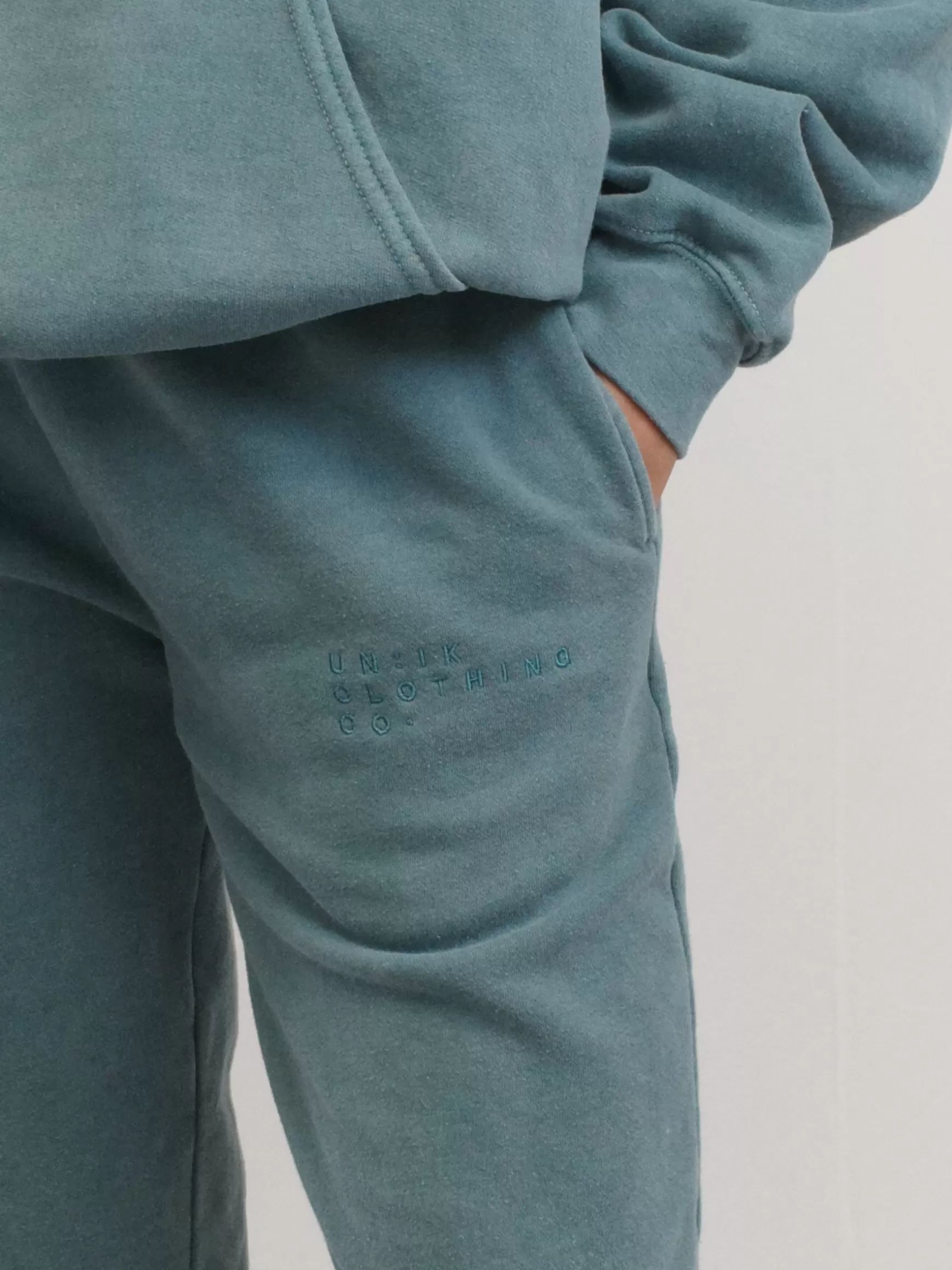UN:IK Essentials Essentials 'sets' Vintage Washed Joggers - Steel Blue Online