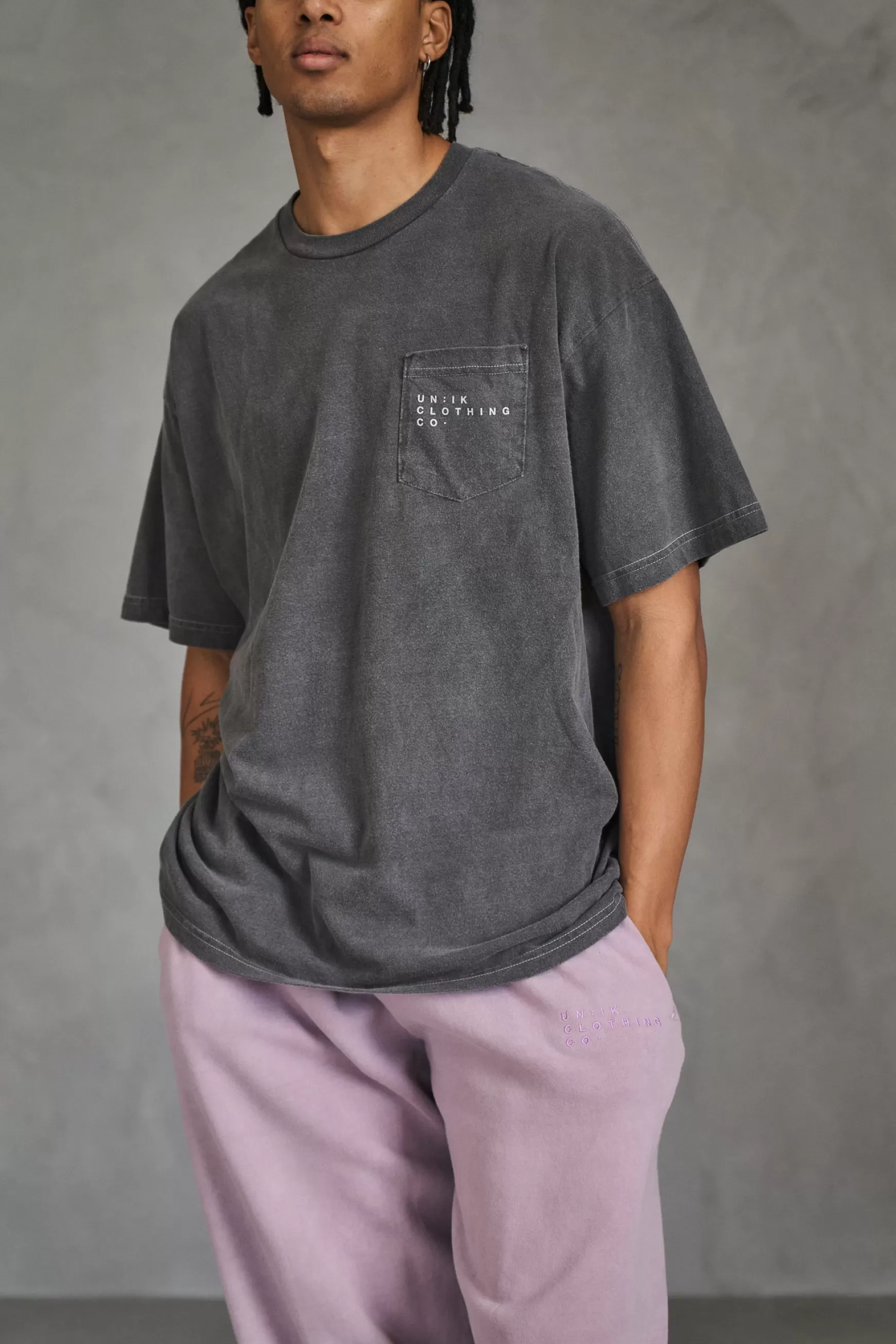 UN:IK Essentials Essentials 'sets' Vintage Washed Pocket Tee - Washed Black Outlet