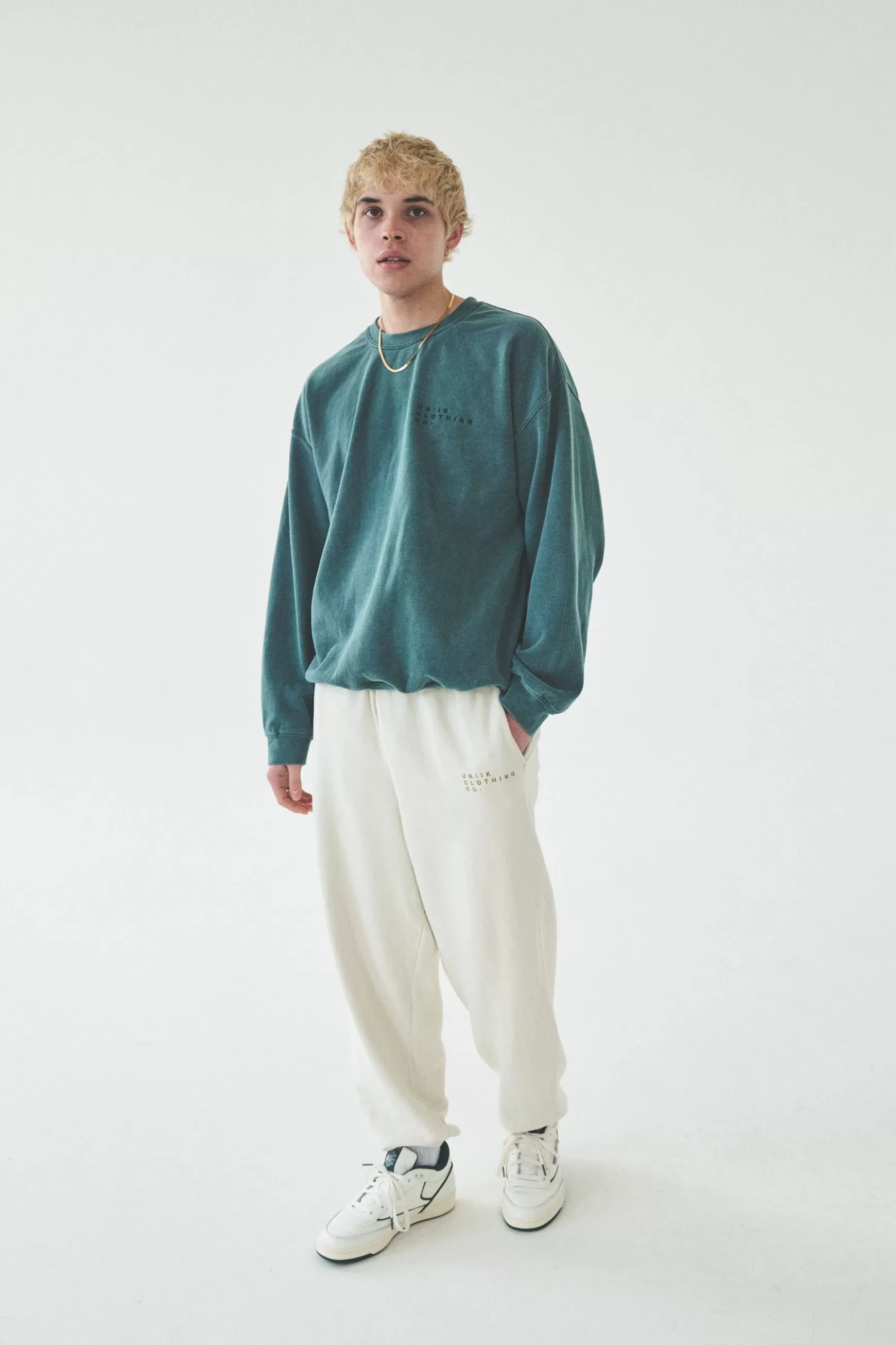 UN:IK Essentials Essentials 'sets' Vintage Washed Sweater - Pine Sale