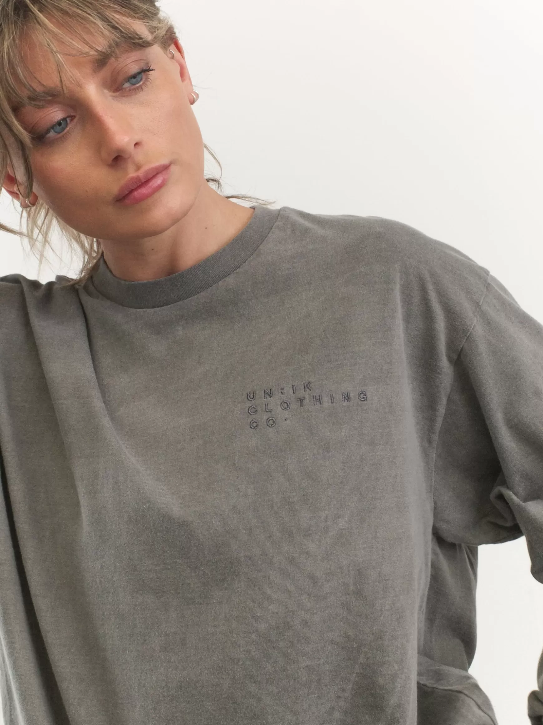 UN:IK Essentials Essentials Vintage Washed Longsleeve Tee - Charcoal Cheap