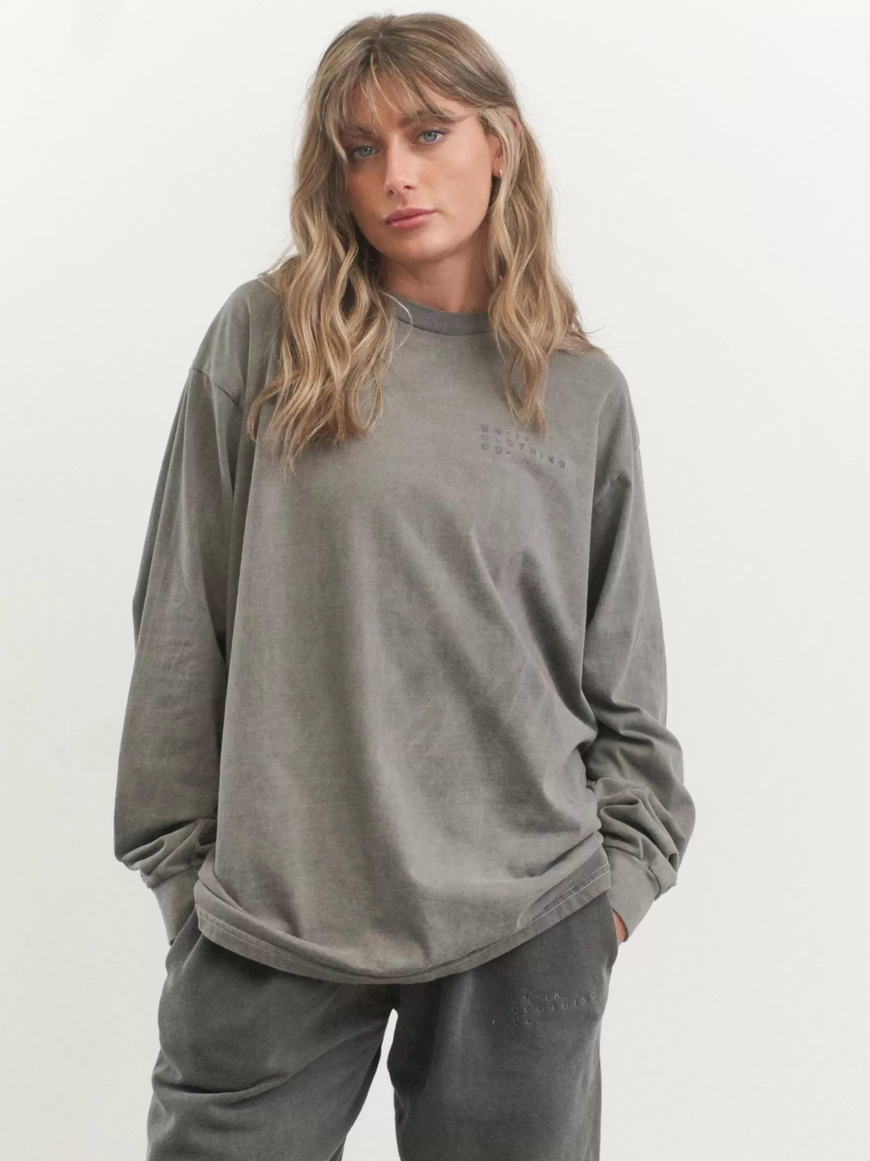 UN:IK Essentials Essentials Vintage Washed Longsleeve Tee - Charcoal Cheap