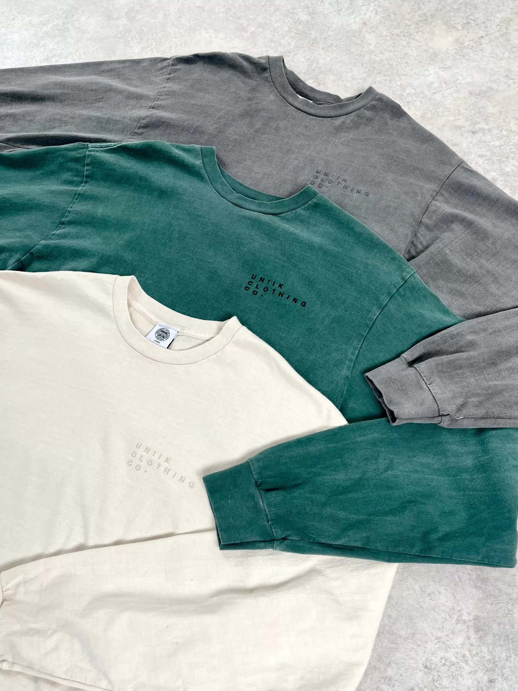 UN:IK Essentials Essentials Vintage Washed Longsleeve Tee - Forest New
