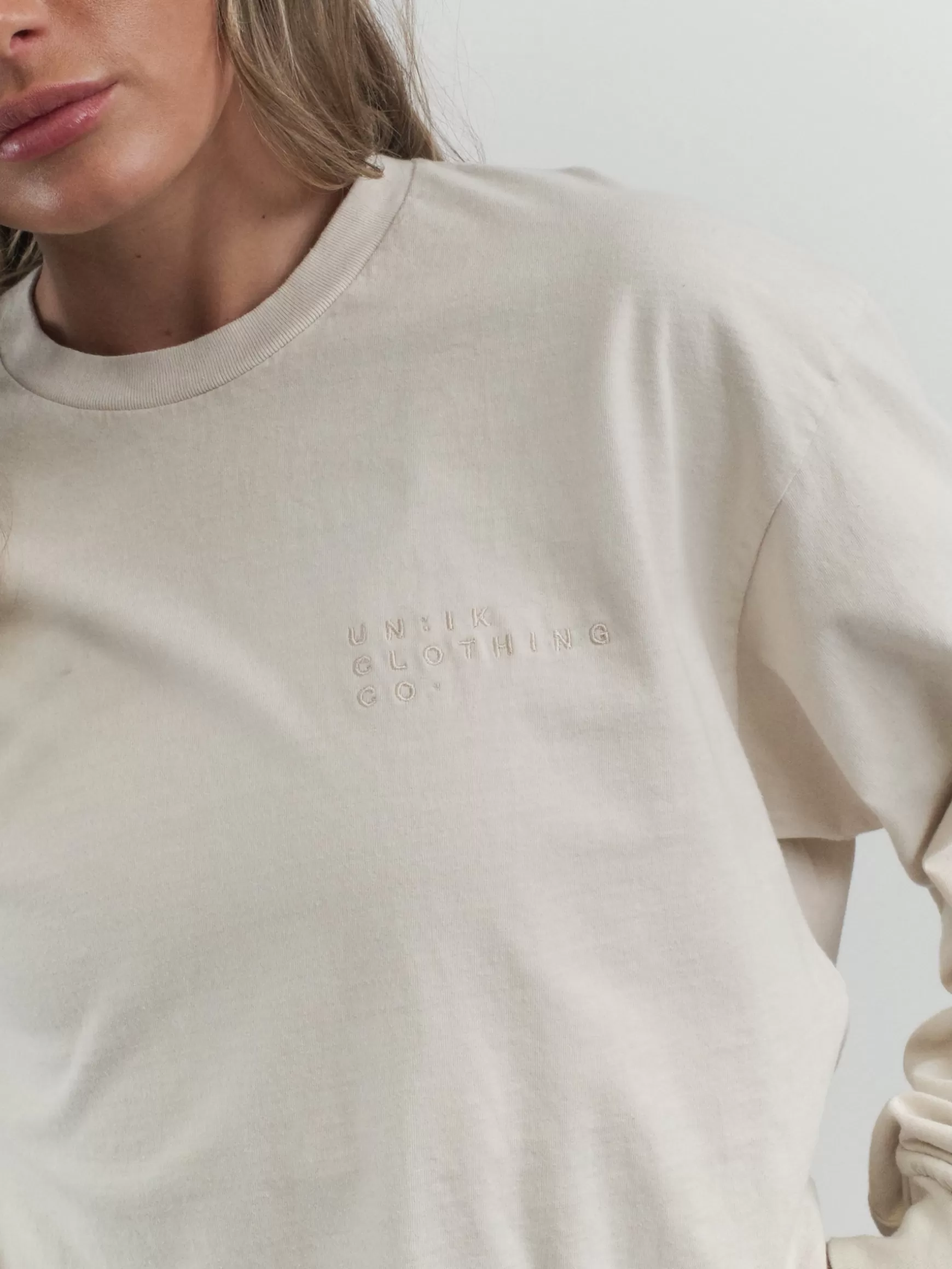 UN:IK Essentials Essentials Vintage Washed Longsleeve Tee - Sand Hot