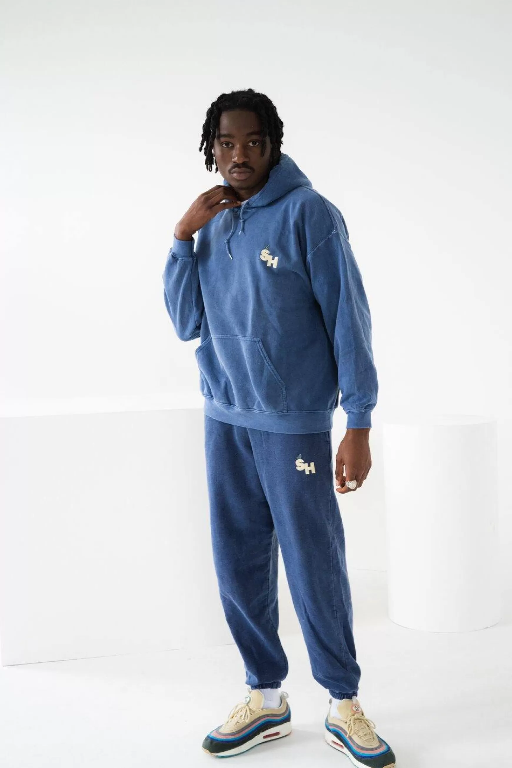 Seasonal Hero 'Fruit' Vintage Washed Joggers - Navy Cheap