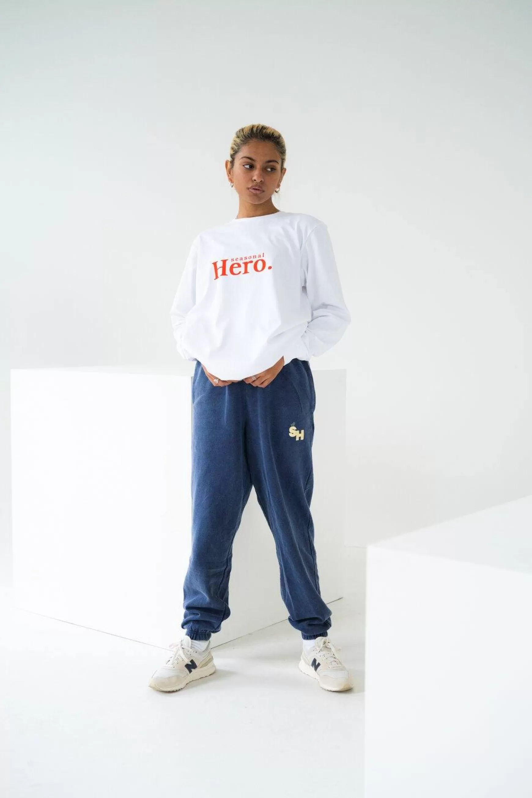 Seasonal Hero 'Fruit' Vintage Washed Joggers - Navy Cheap