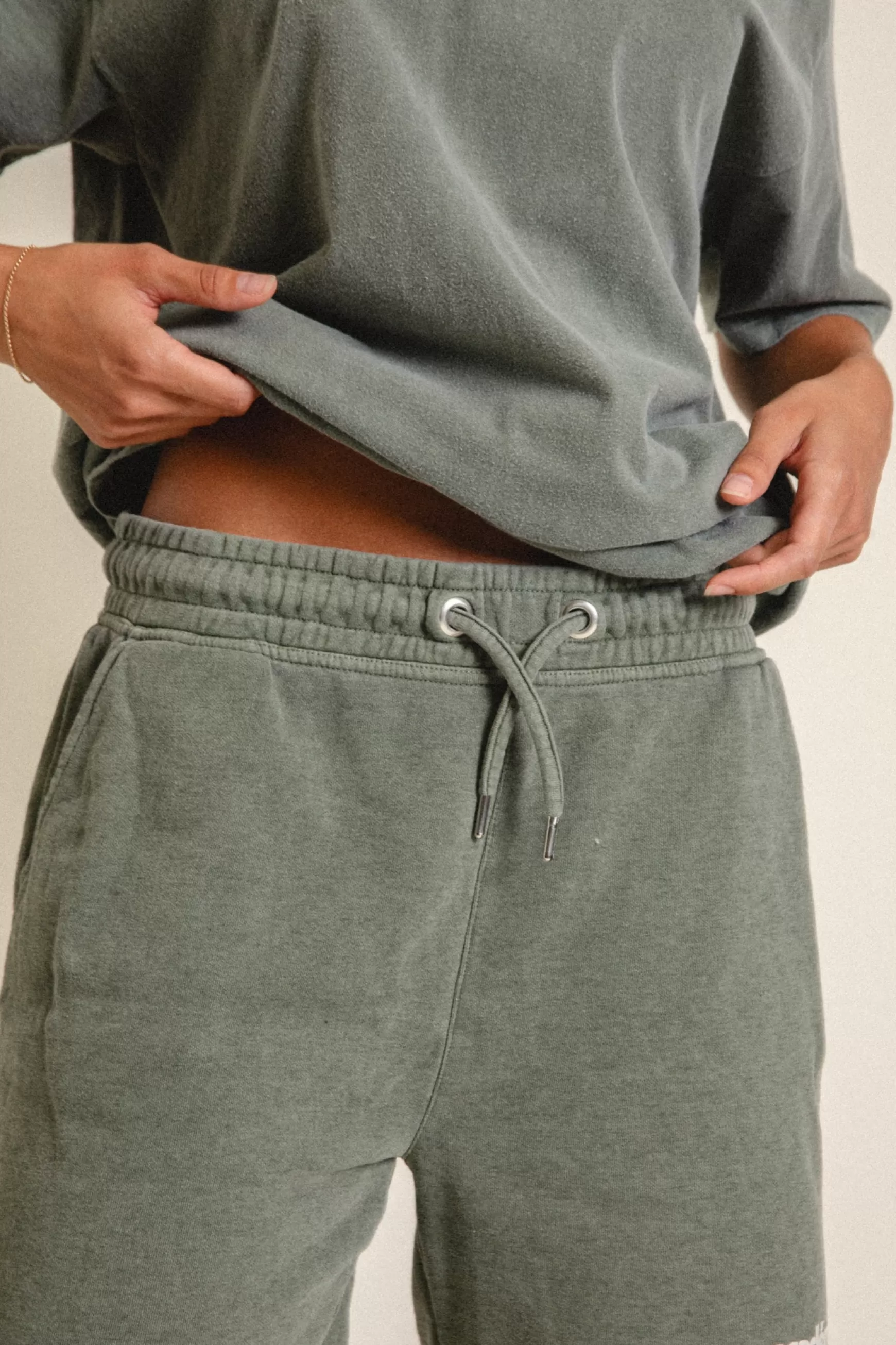 Vice 84 'Academie Des Sports' Vintage Washed Shorts - Khaki Clearance